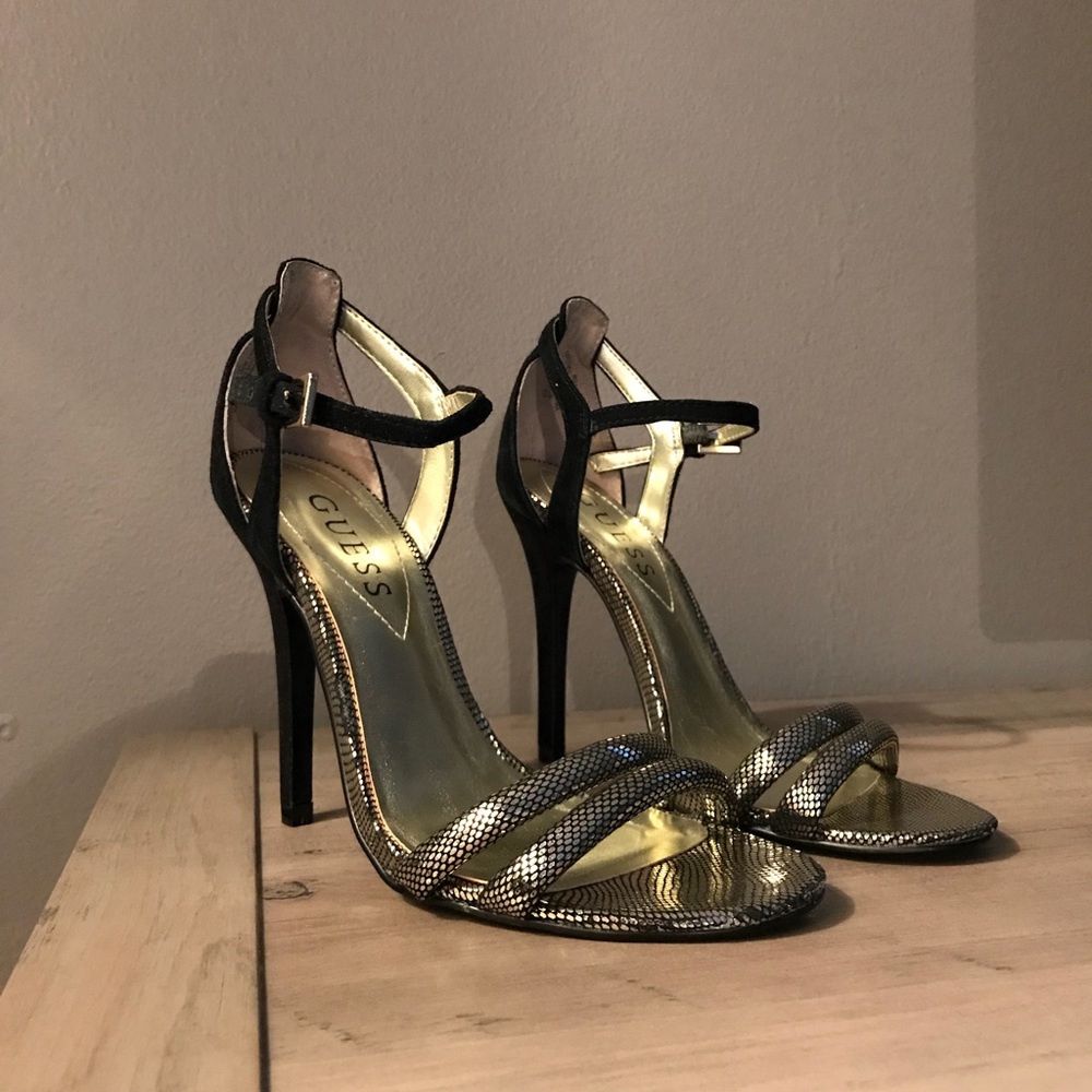 Guess 5.5 heels